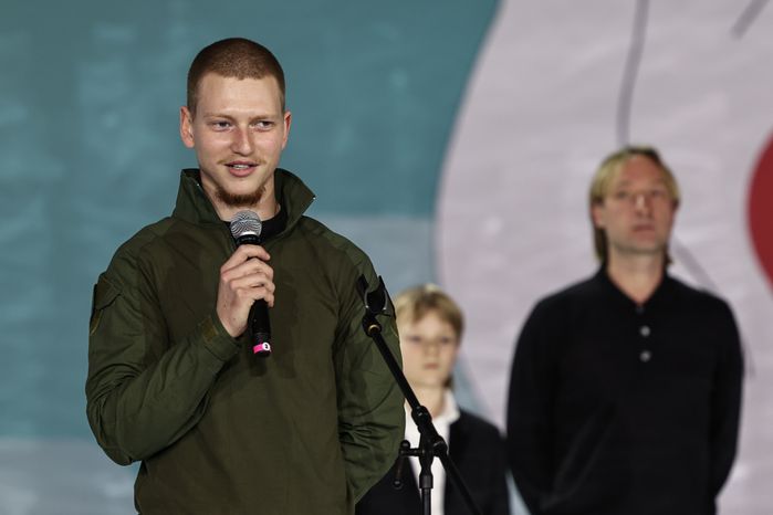 Лауреатами премии "Мы рядом. Доброе дело" стали 70 человек
