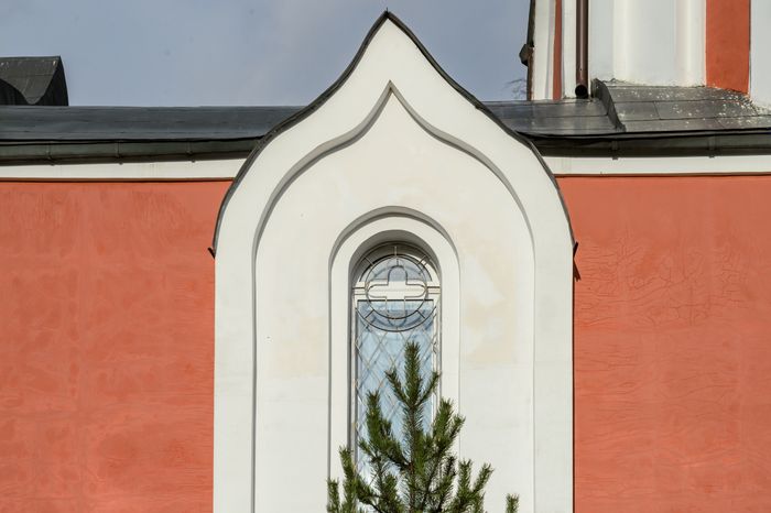 Дзержинский. Храм во имя Сошествия Святого Духа на апостолов