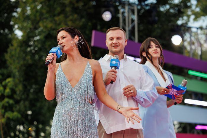 Ида Галич на открытии VK Fest -2024 в московских "Лужниках"