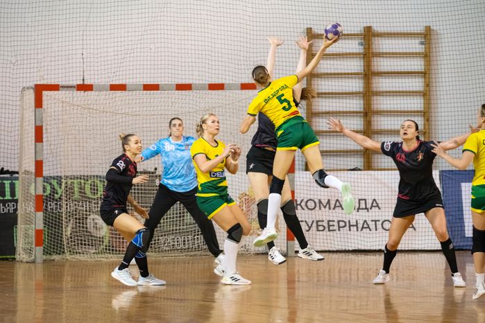 Чемпионат России по гандболу среди женских команд OLIMPBET Суперлига в Звенигороде