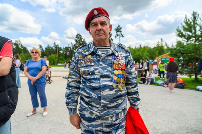 Стенд Ассоциации ветеранов СВО на Дне молодежи в Пестовском парке округа Балашиха