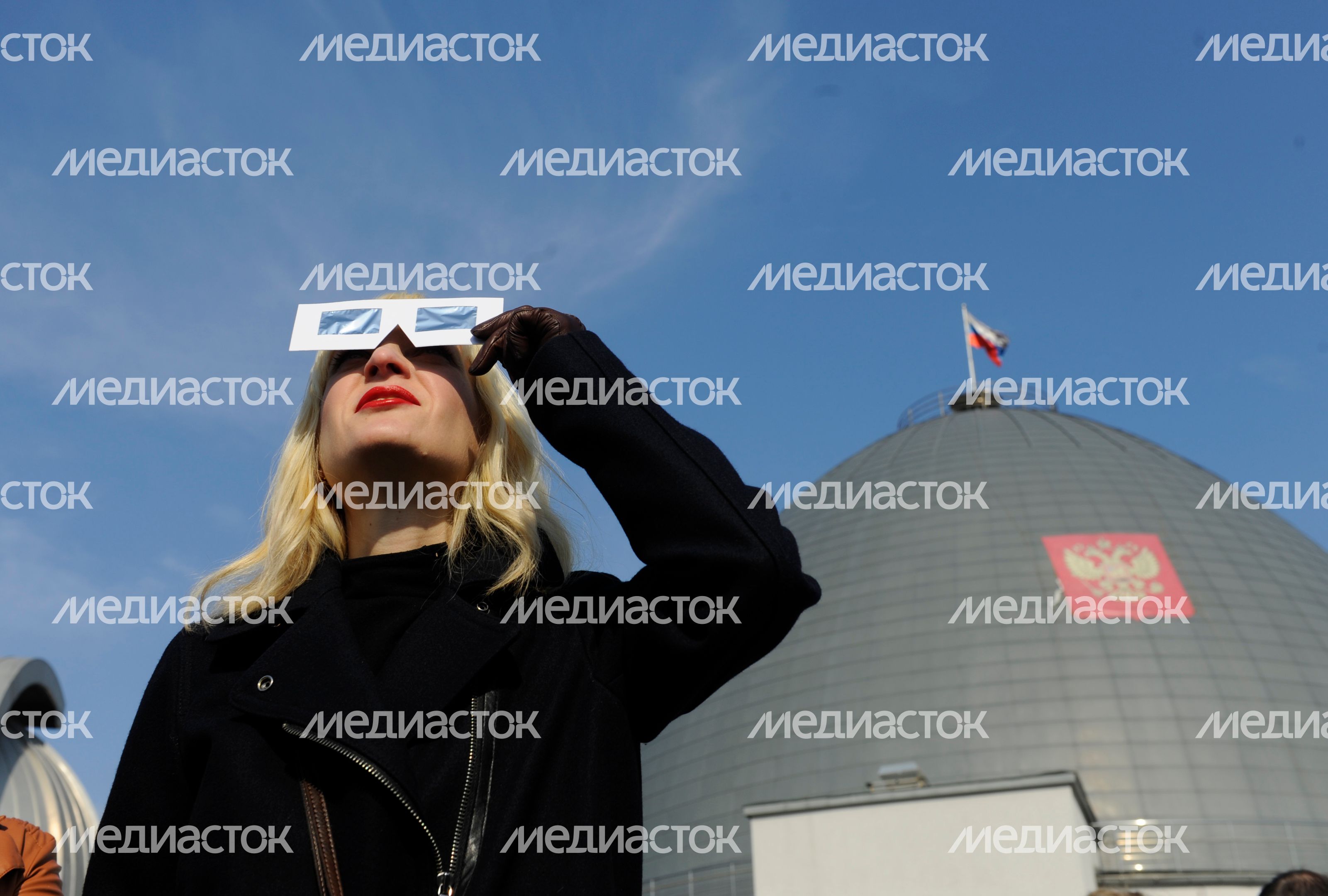 Солнечное затмение в Московском планетарии Солнечное затмение в Московском планетарии