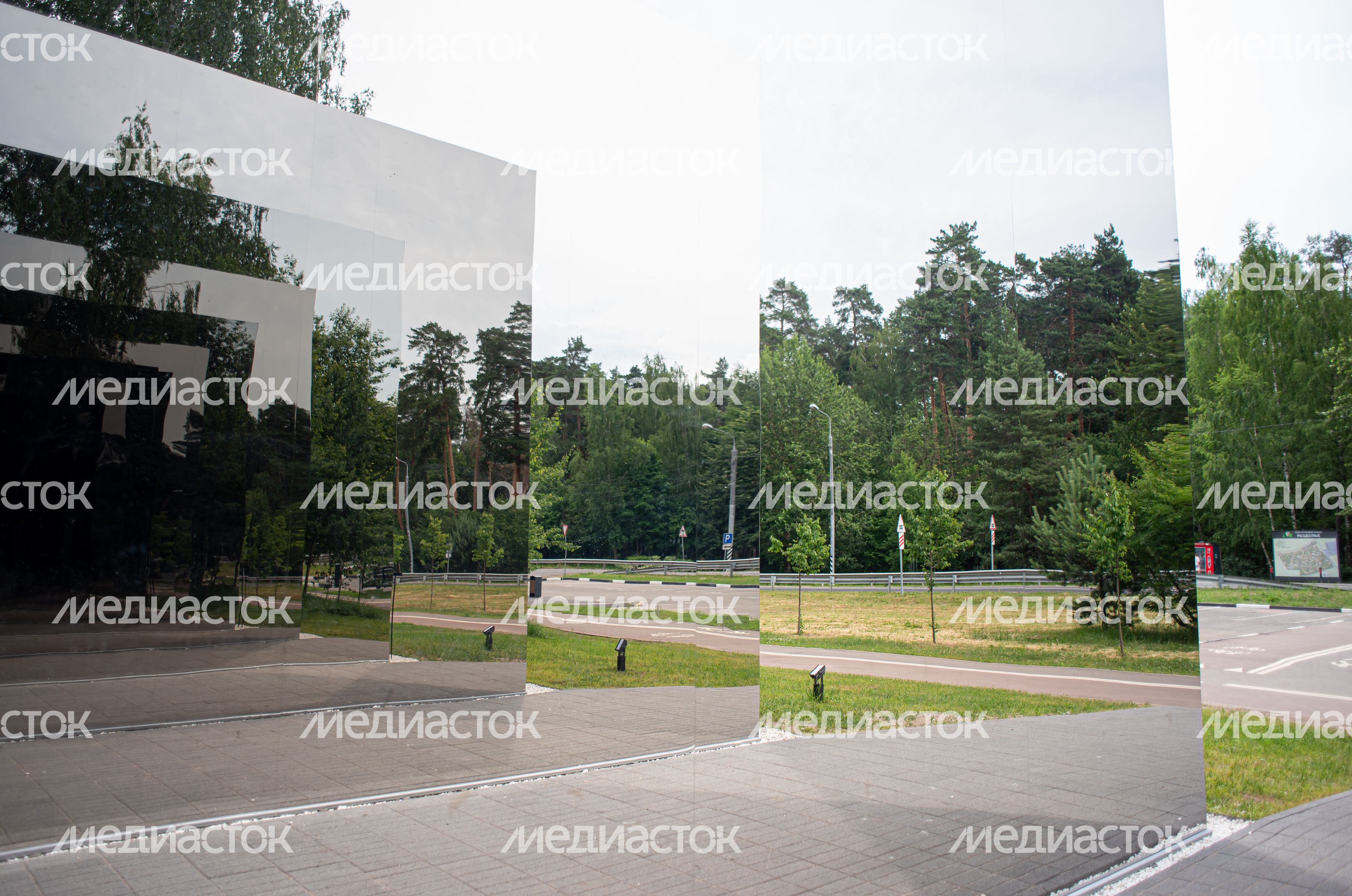 Летние виды Парка Малевича