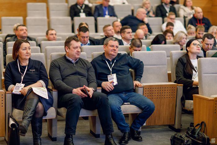 Стратегическая сессия «Комфортный дом — современные решения» Минчистоты Московской области в Красногорске