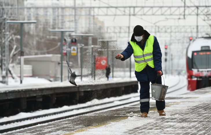 Снежная погода в Москве