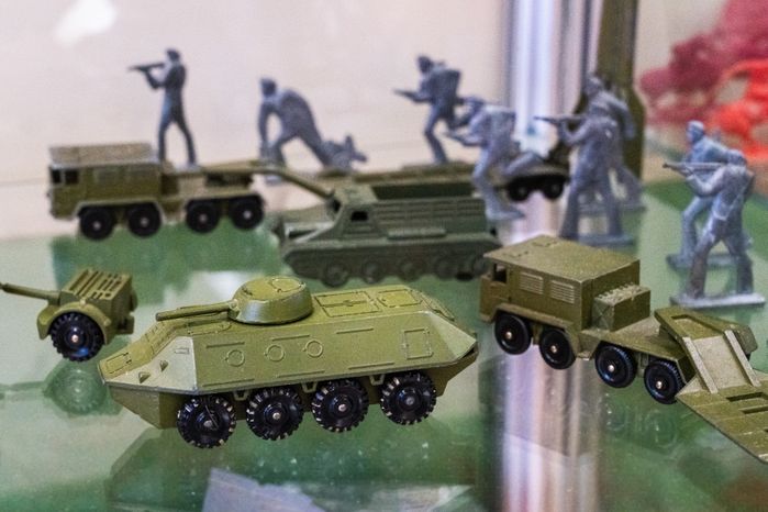 V Ежегодная выставка «Миниатюра для творческой молодежи» в Барвихинской школе