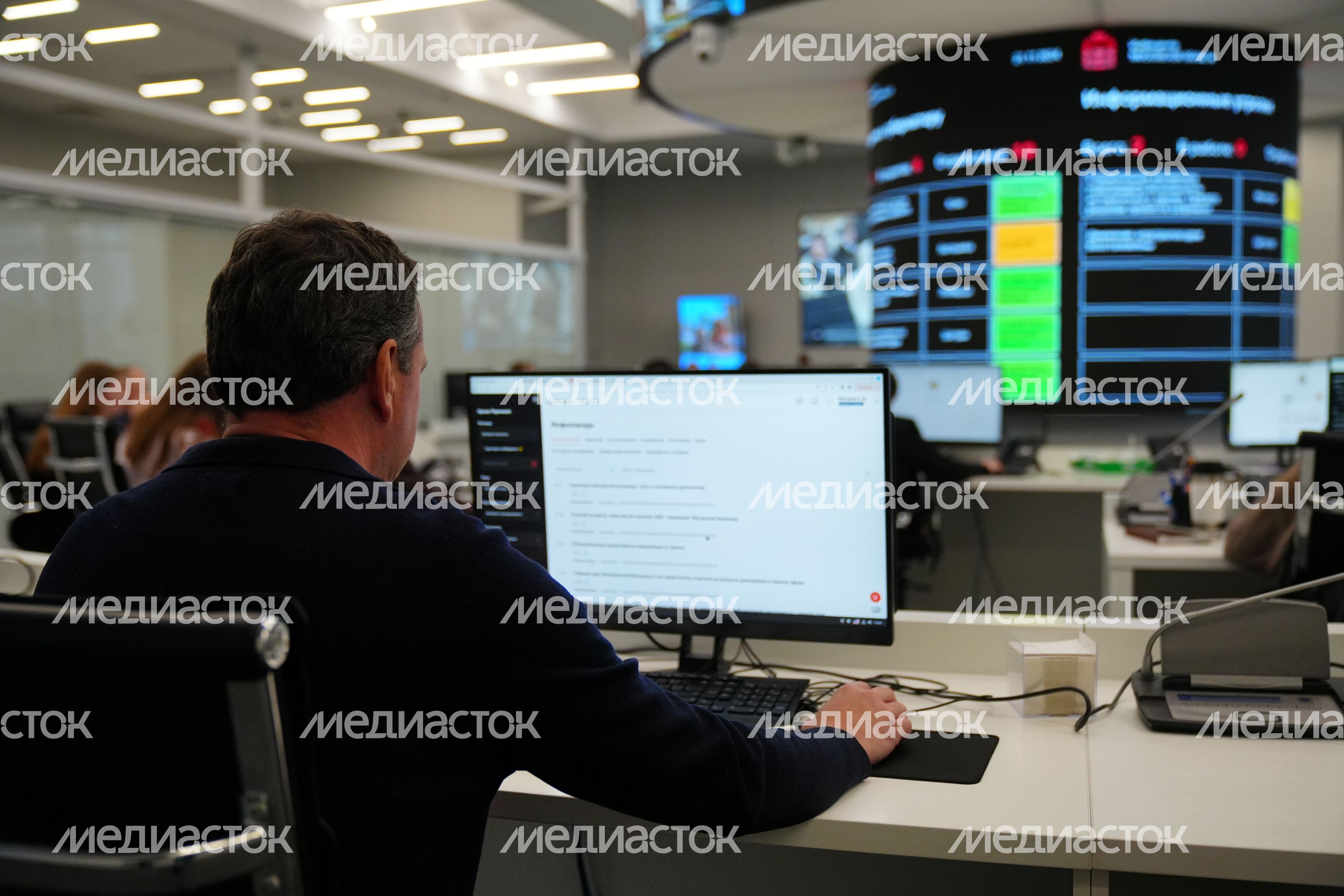 Делегация из Херсонской области ознакомилась с работой регионального Инфоцентра Делегация из Херсонской области ознакомилась с работой регионального Инфоцентра
