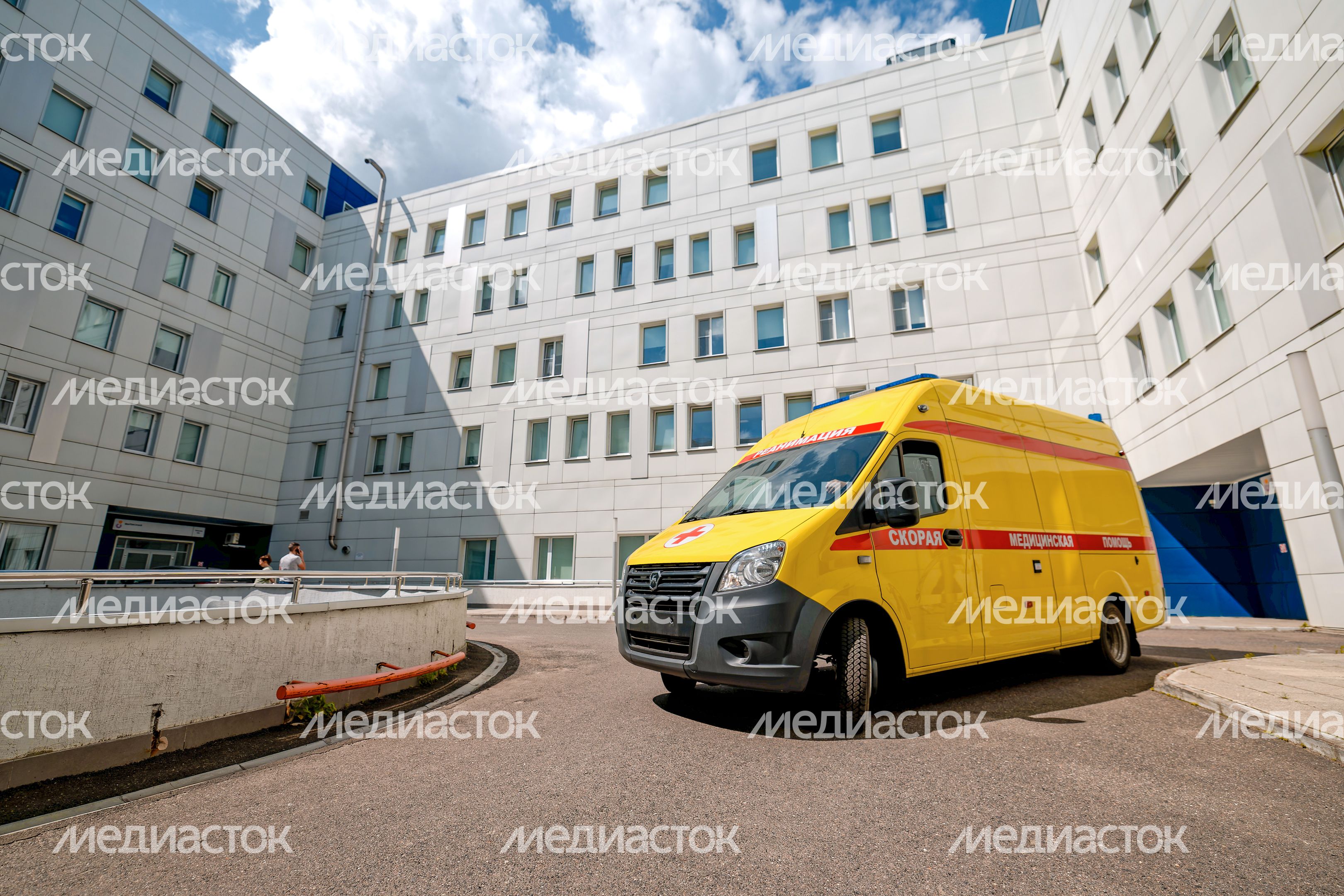 Новый реанимобиль в Коломенском перинатальном центре Новый реанимобиль в Коломенском перинатальном центре