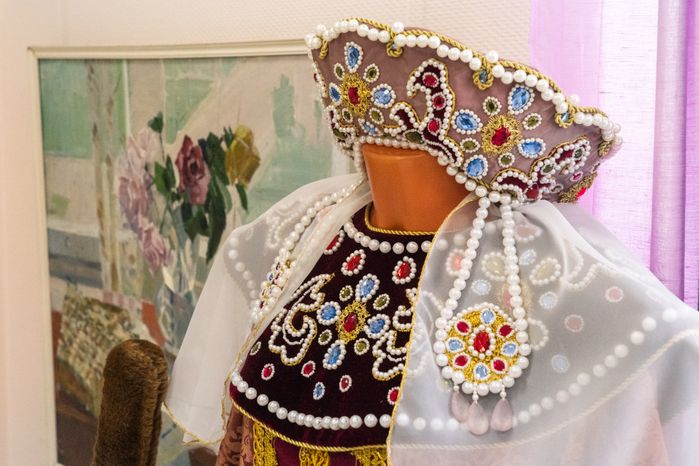 Лотошино. Микулинская картинная галерея