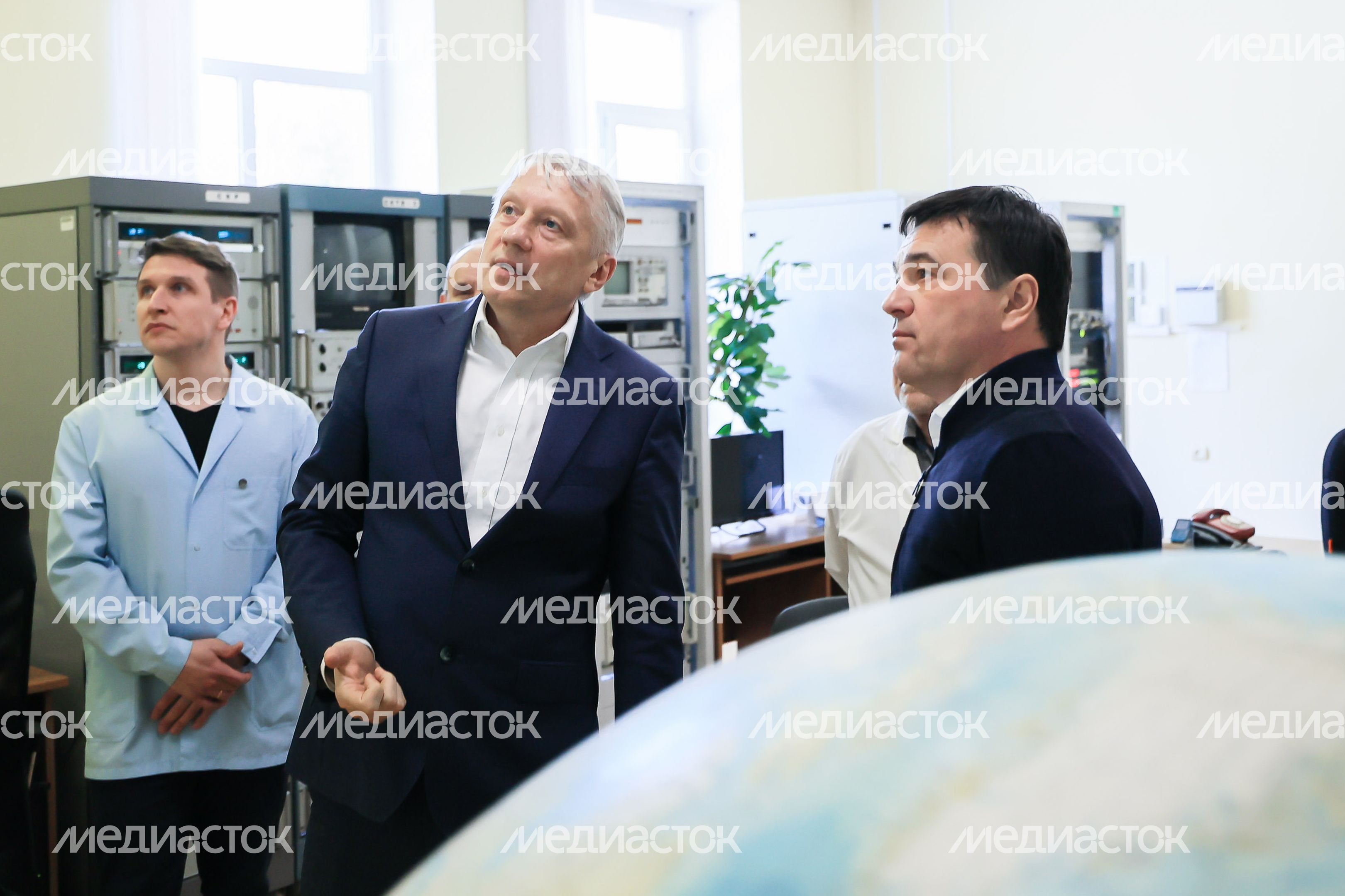 Губернатор на предприятии «ВНИИФТРИ» в Солнечногорске​
