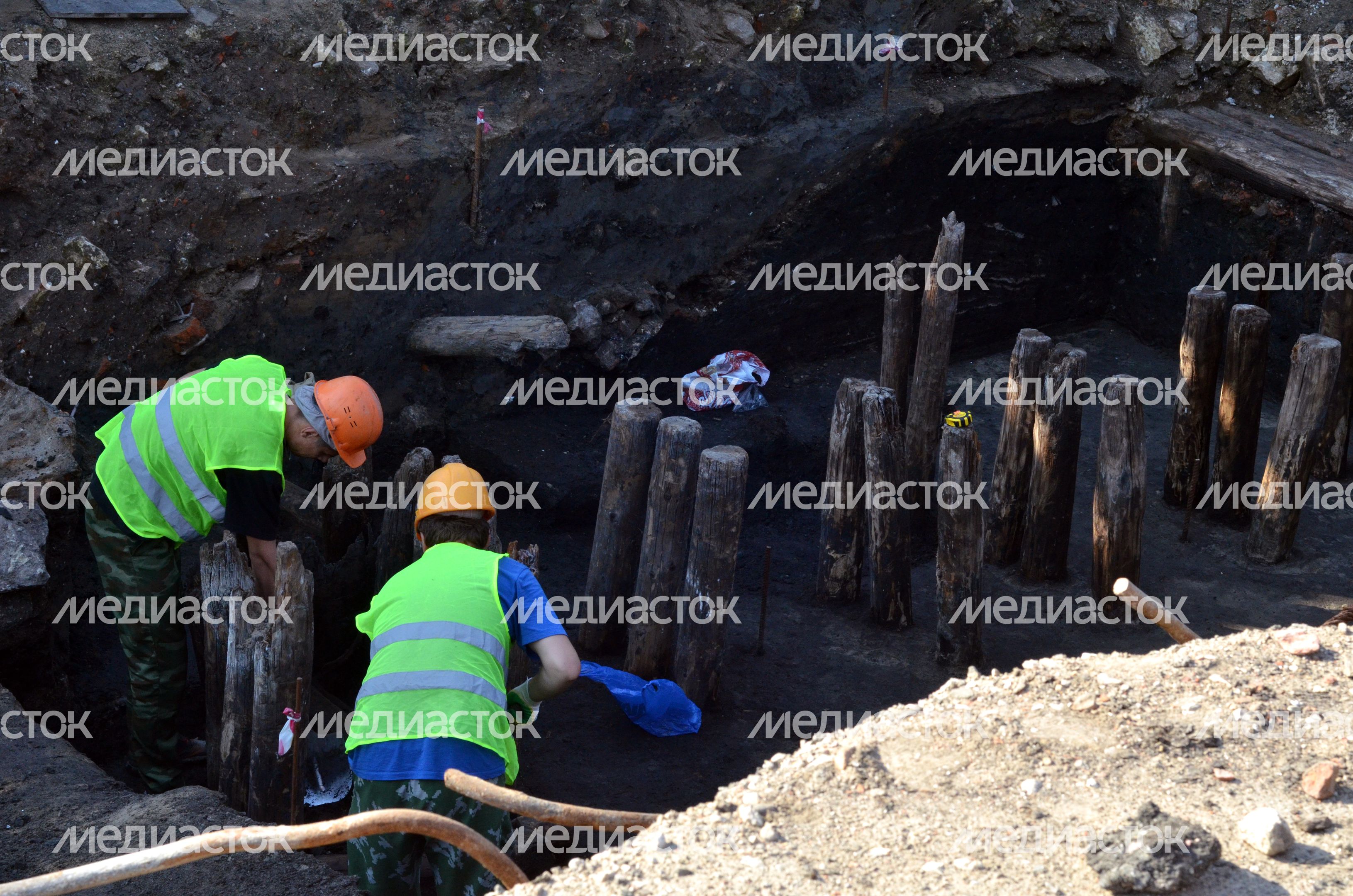 Археологи обнаружили древнейшую улицу Москвы в Зарядье