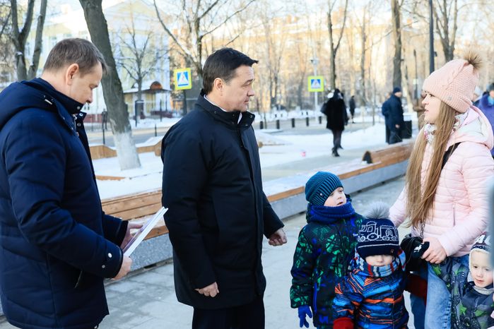 Встреча Губернатора Подмосковья с родителями учащихся СОШ №2