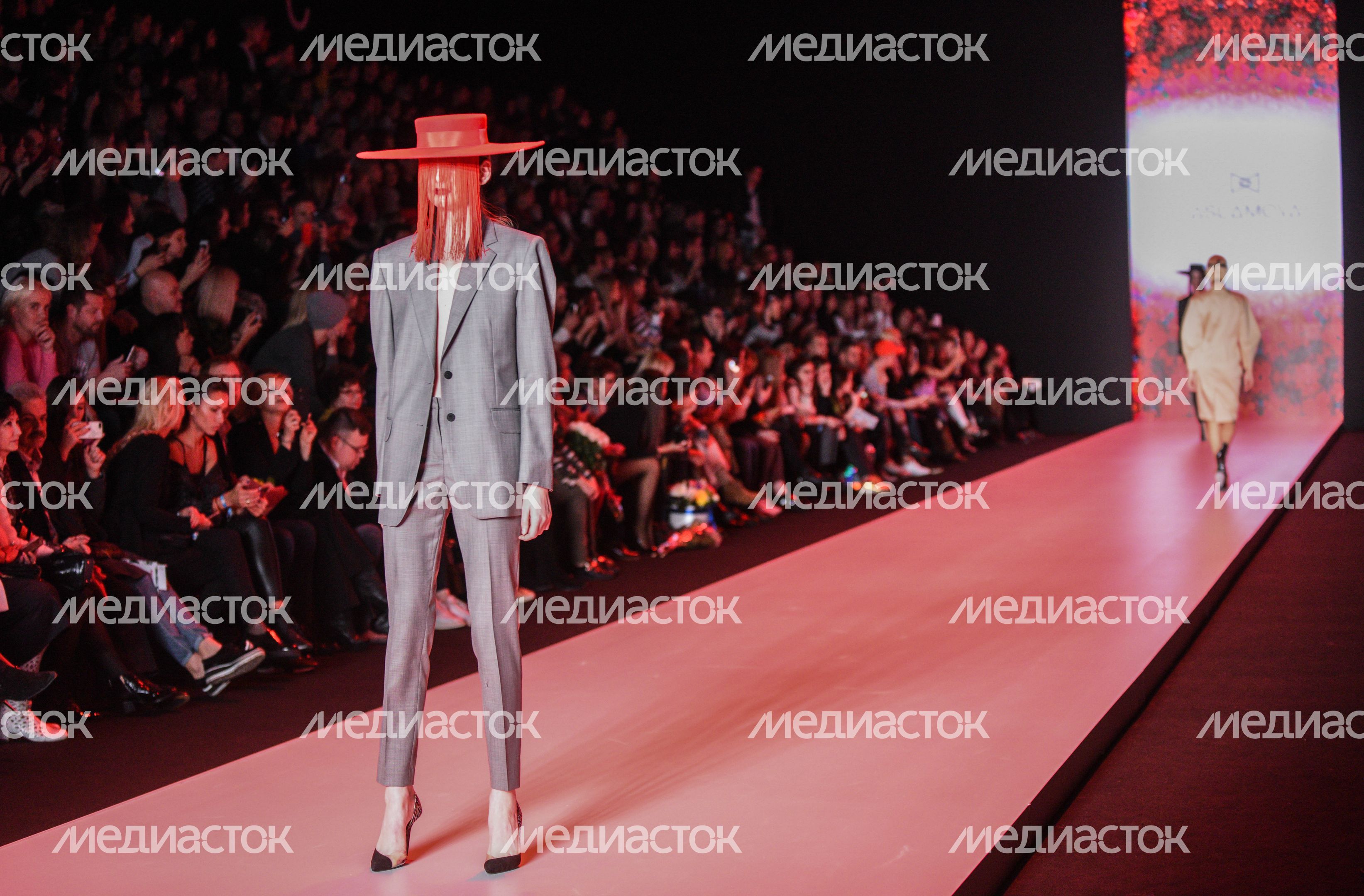 Неделя моды Mercedes-Benz Fashion Week Russia
