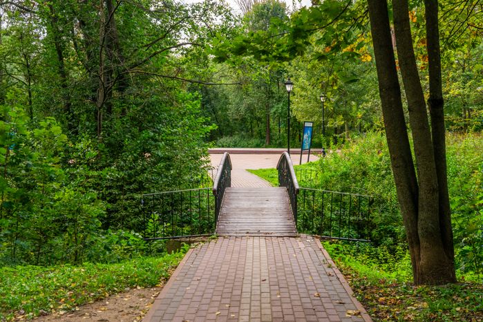 Парк культуры и отдыха «Ивановские пруды» в Красногорске летом