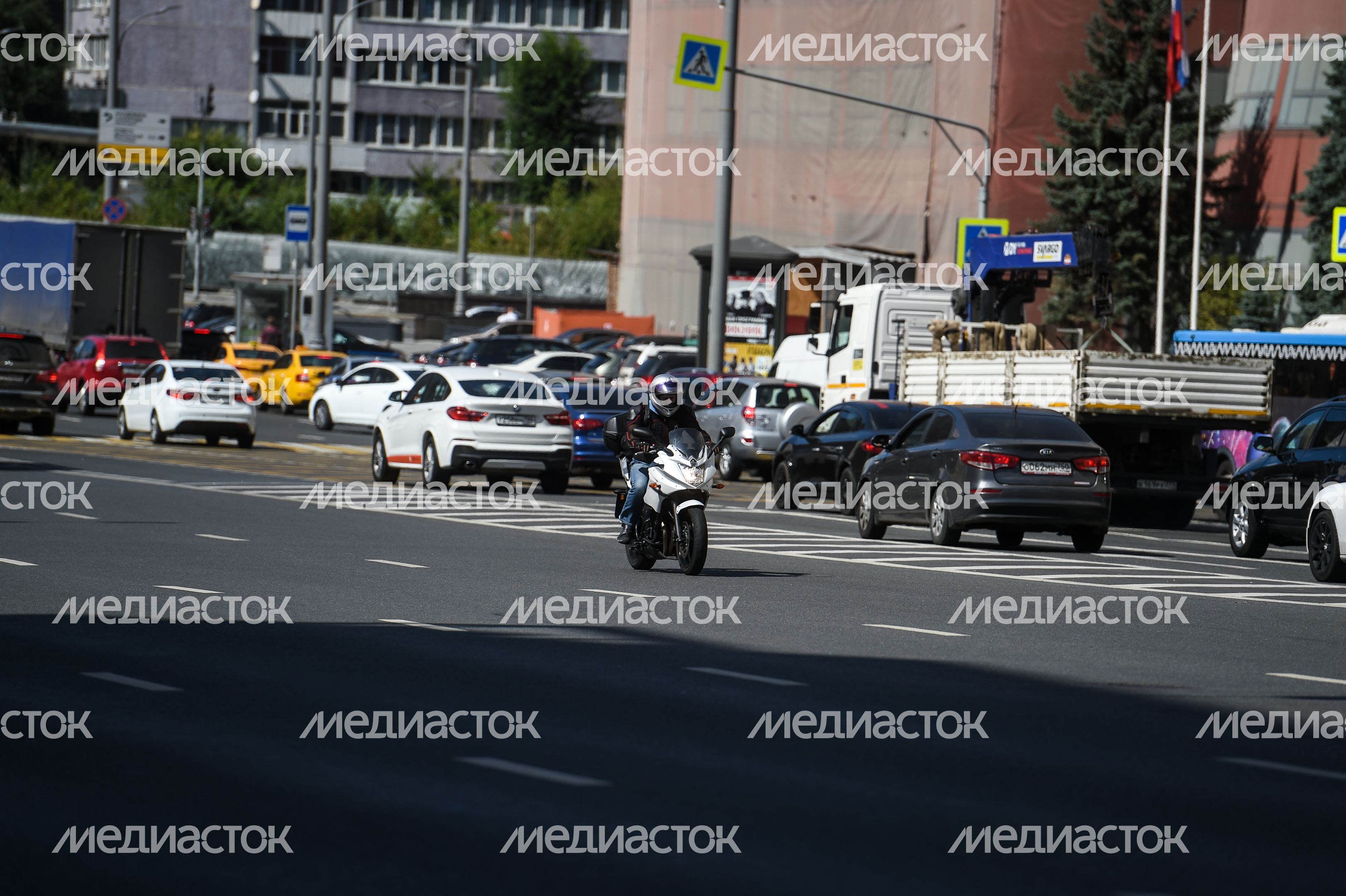 Мотоциклисты на улицах Москвы