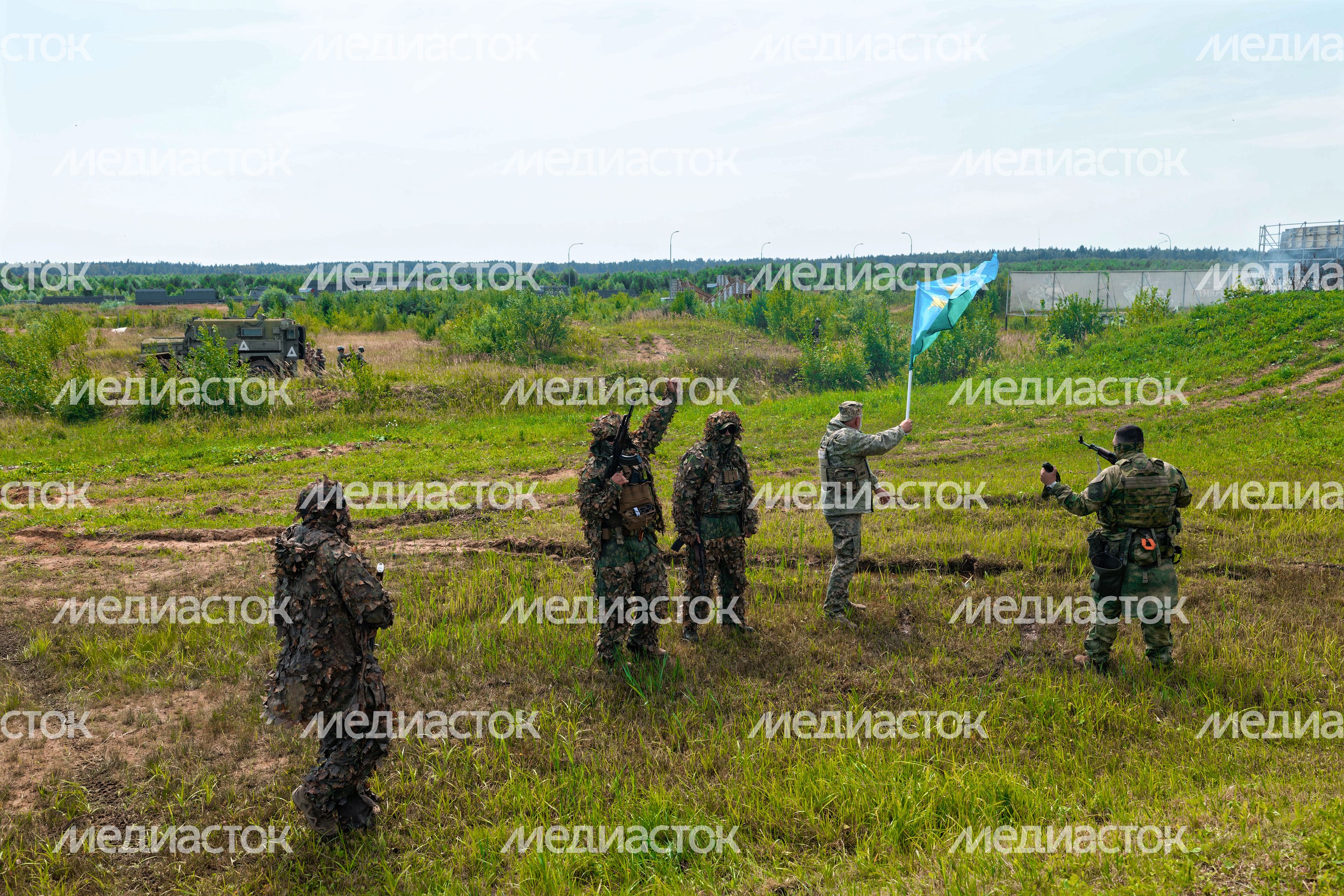 Тактическая реконструкция ко Дню ВДВ в парке "Патриот"