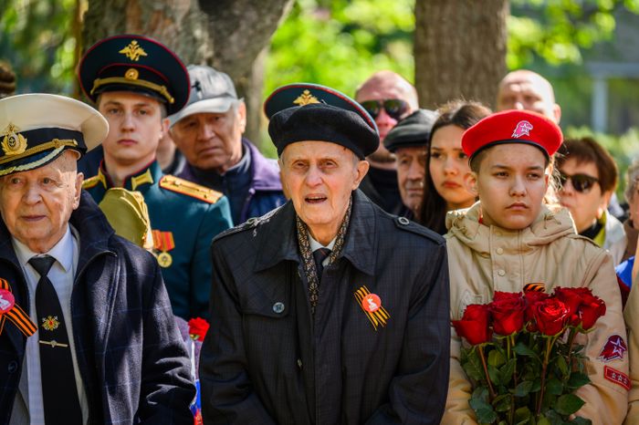 Торжественная церемония зажжения Вечного огня в Королеве
