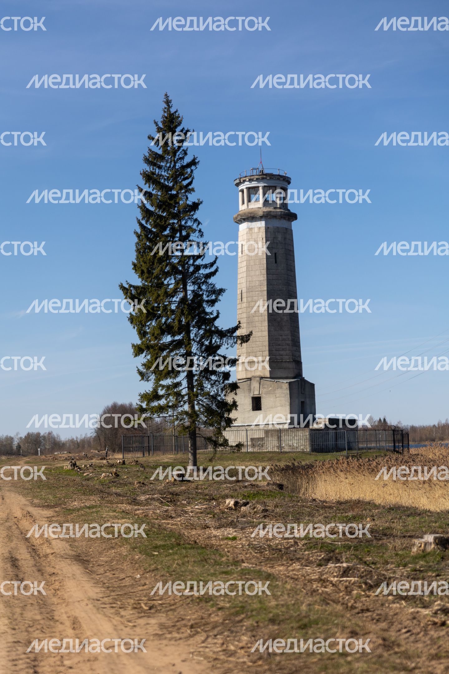 Большой Волжский маяк