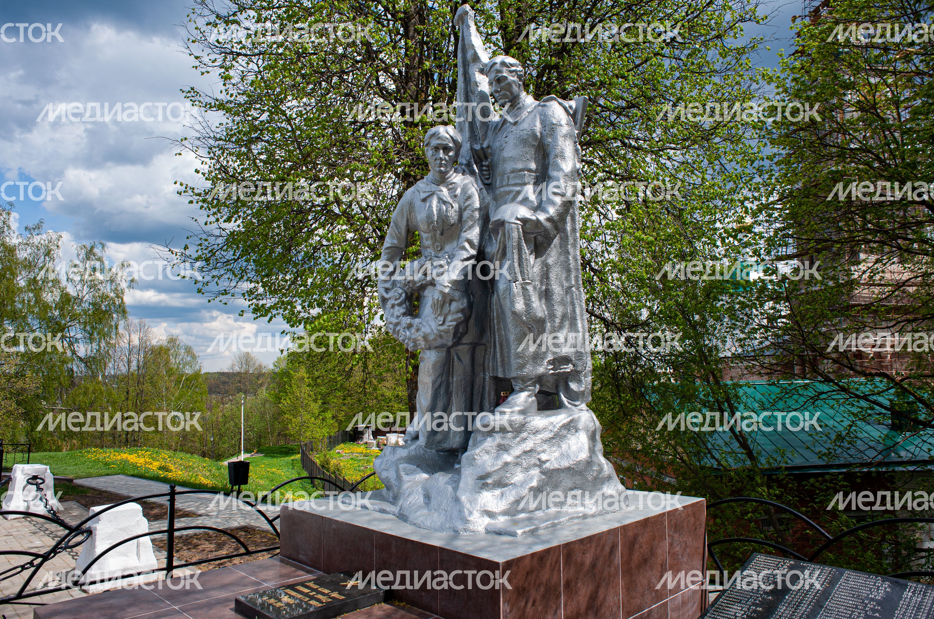 Весенние виды города Верея
