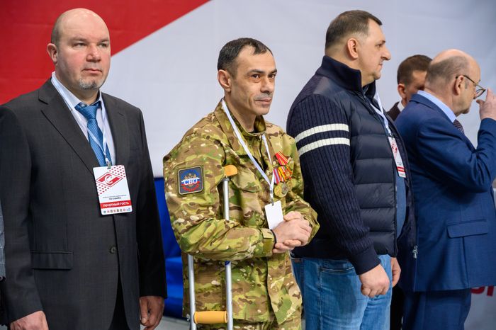 Почетные гости на открытии Всероссийских соревнований по самбо среди юношей и девушек в Люберцах