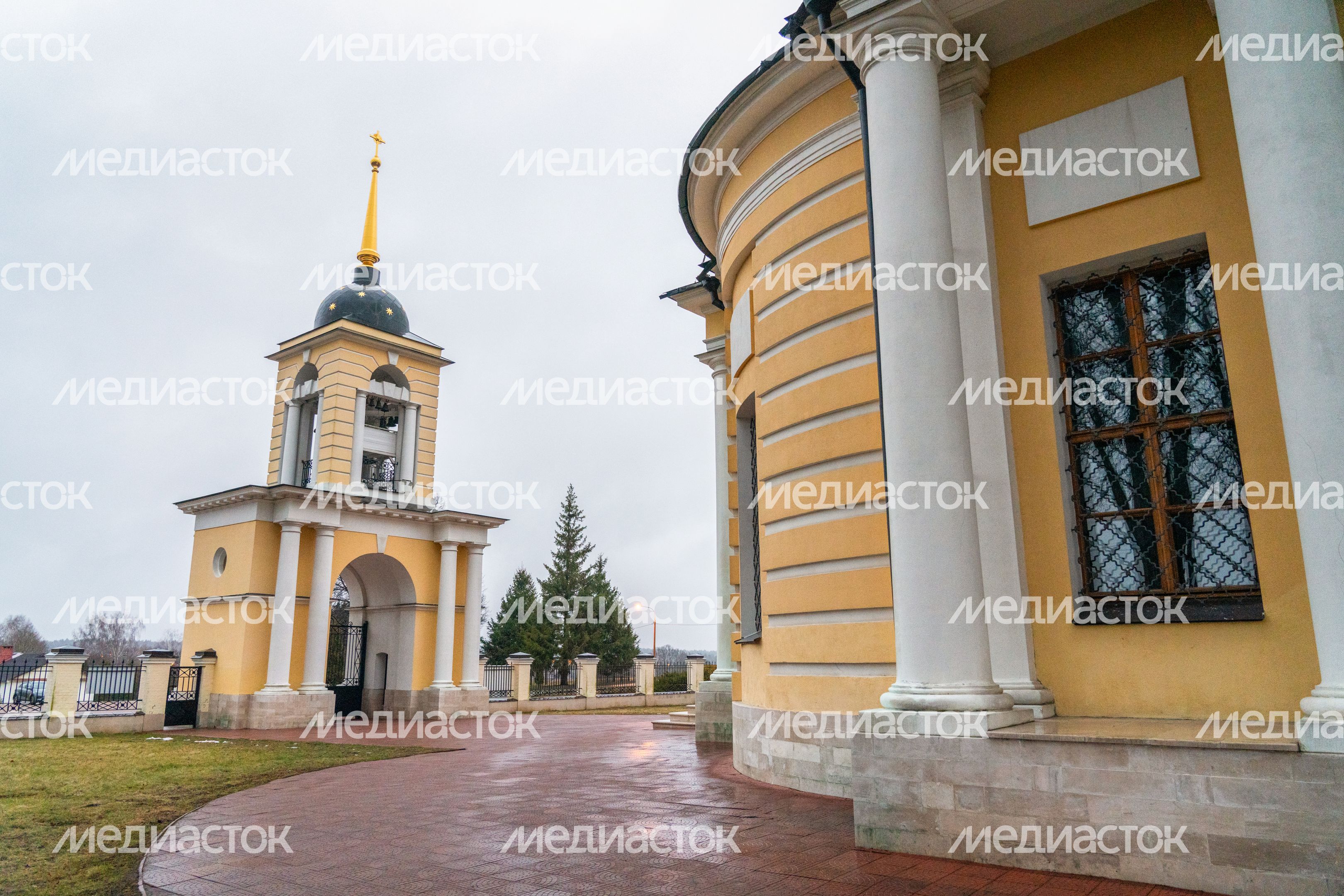 Церковь Рождества Пресвятой Богородицы в Талеже округа Чехов Церковь Рождества Пресвятой Богородицы в Талеже округа Чехов