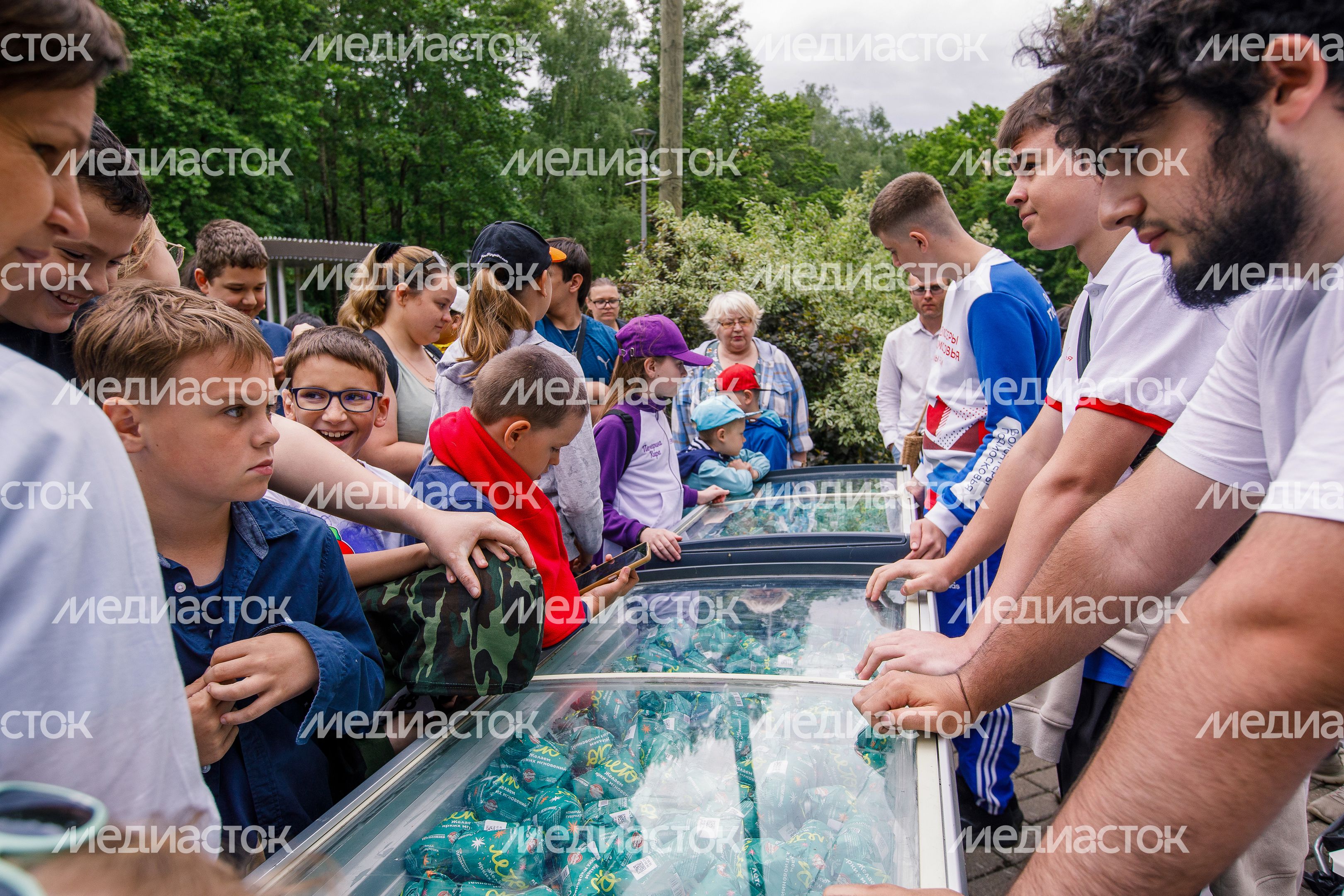 Праздник в честь Дня защиты детей в парке им. Л.Н. Толстого в Химках Праздник в честь Дня защиты детей в парке им. Л.Н. Толстого в Химках