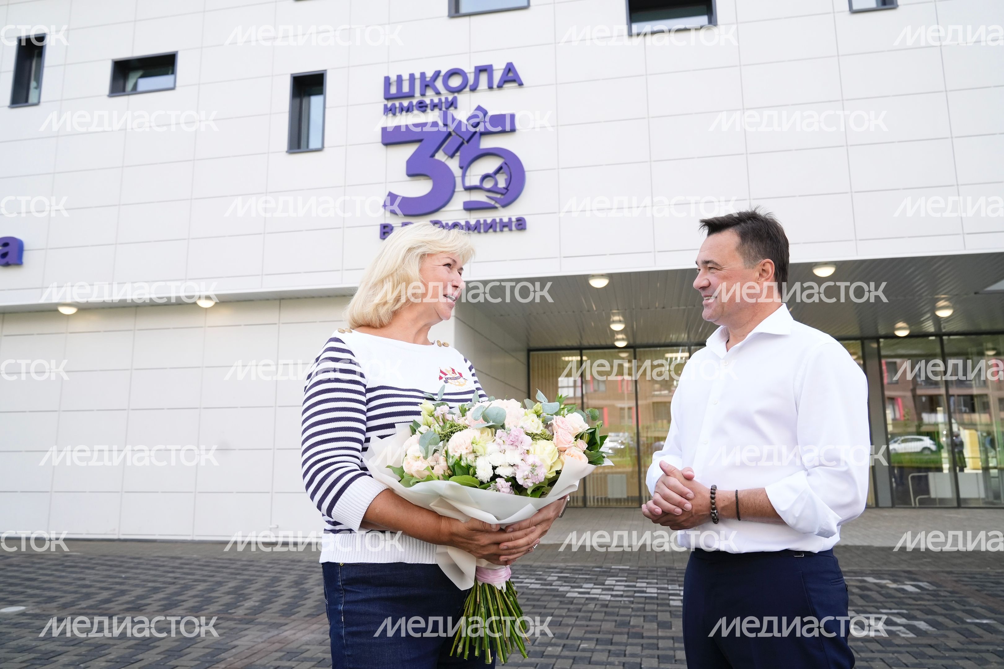 Проверка хода работ по строительству образовательного комплекса в ЖК «Императорские Мытищи» Губернатором Подмосковья