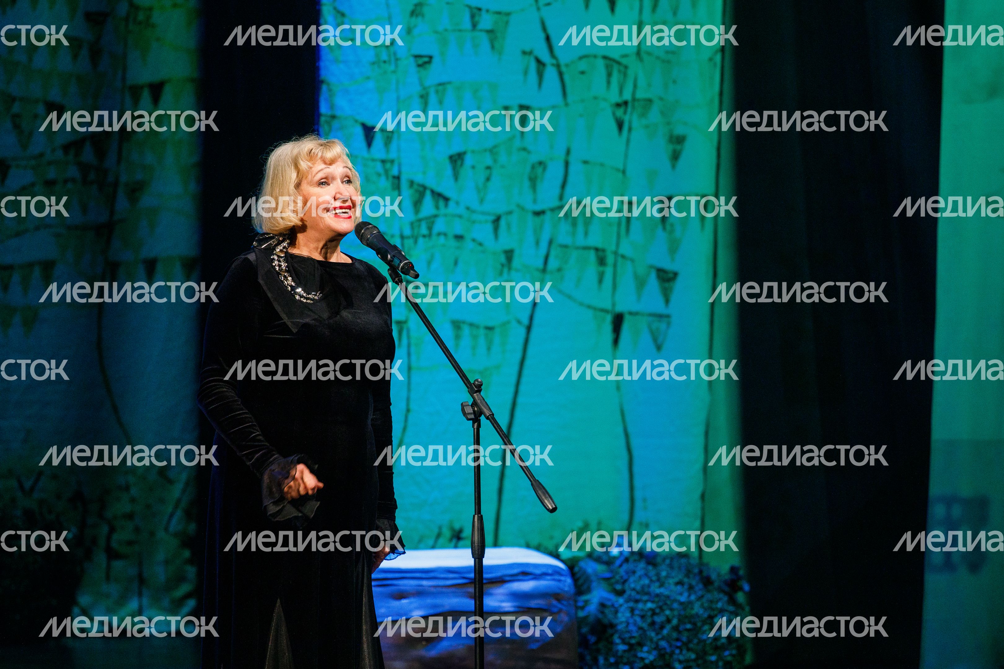 Мытищи. Закрытие VII фестиваля «Подмосковные вечера» в театре «ФЭСТ» Мытищи. Закрытие VII фестиваля «Подмосковные вечера» в театре «ФЭСТ»