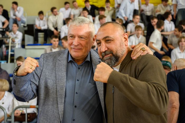 Встреча со знаменитыми спортсменами и олимпийскими чемпионами на "Кулинарном поединке 2025"