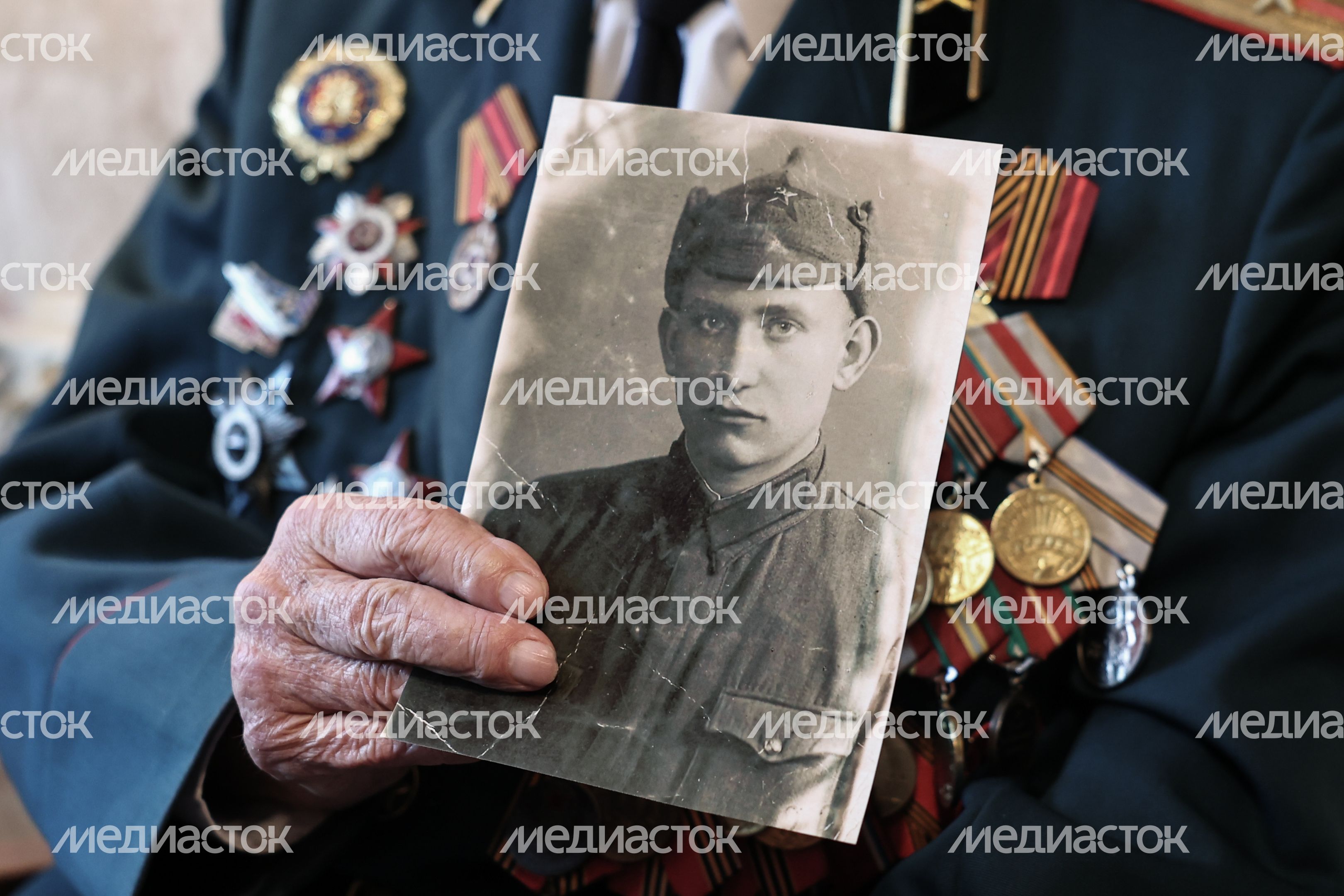 Ветерану войны Александру Золотову присвоили звание Почетного гражданина Московской области Ветерану войны Александру Золотову присвоили звание Почетного гражданина Московской области