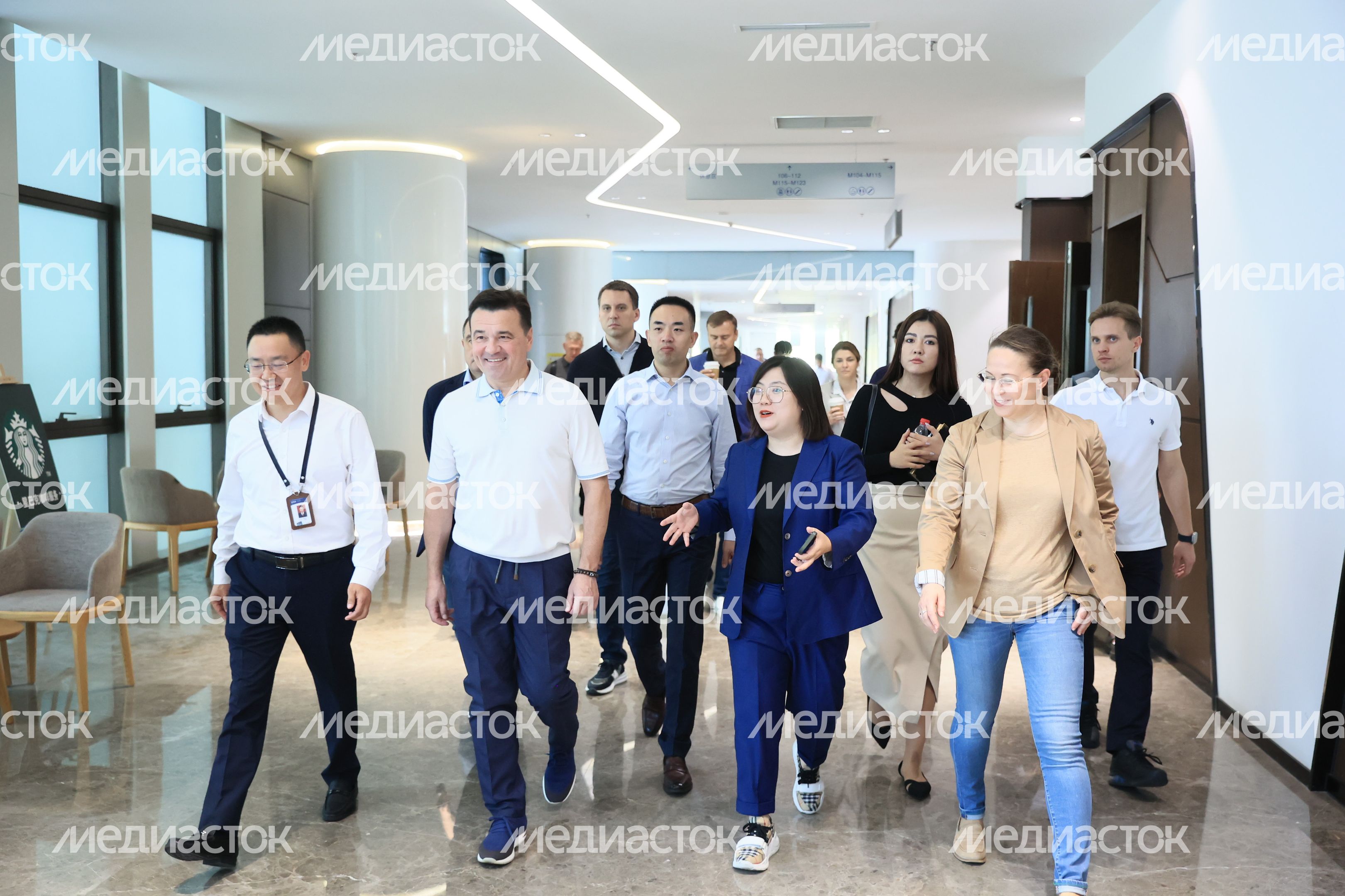 Посещение автозавода Changan Automobile Group в Китае Губернатором Подмосковья
