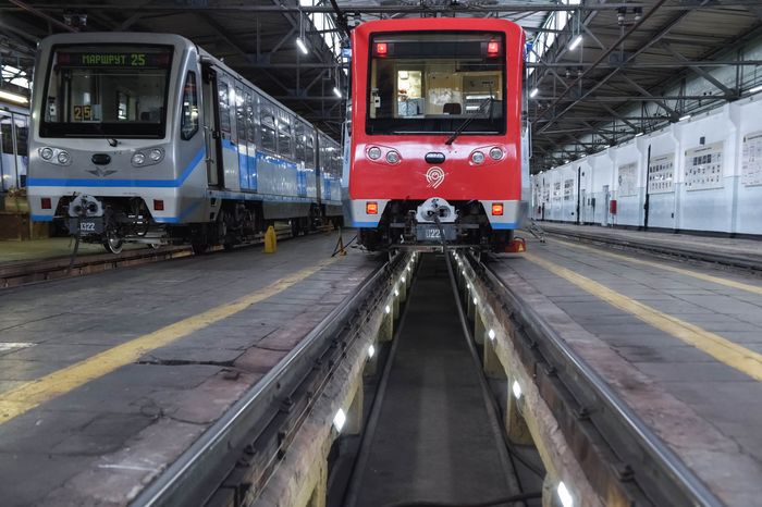 Запуск новогоднего поезда в Московском метрополитене
