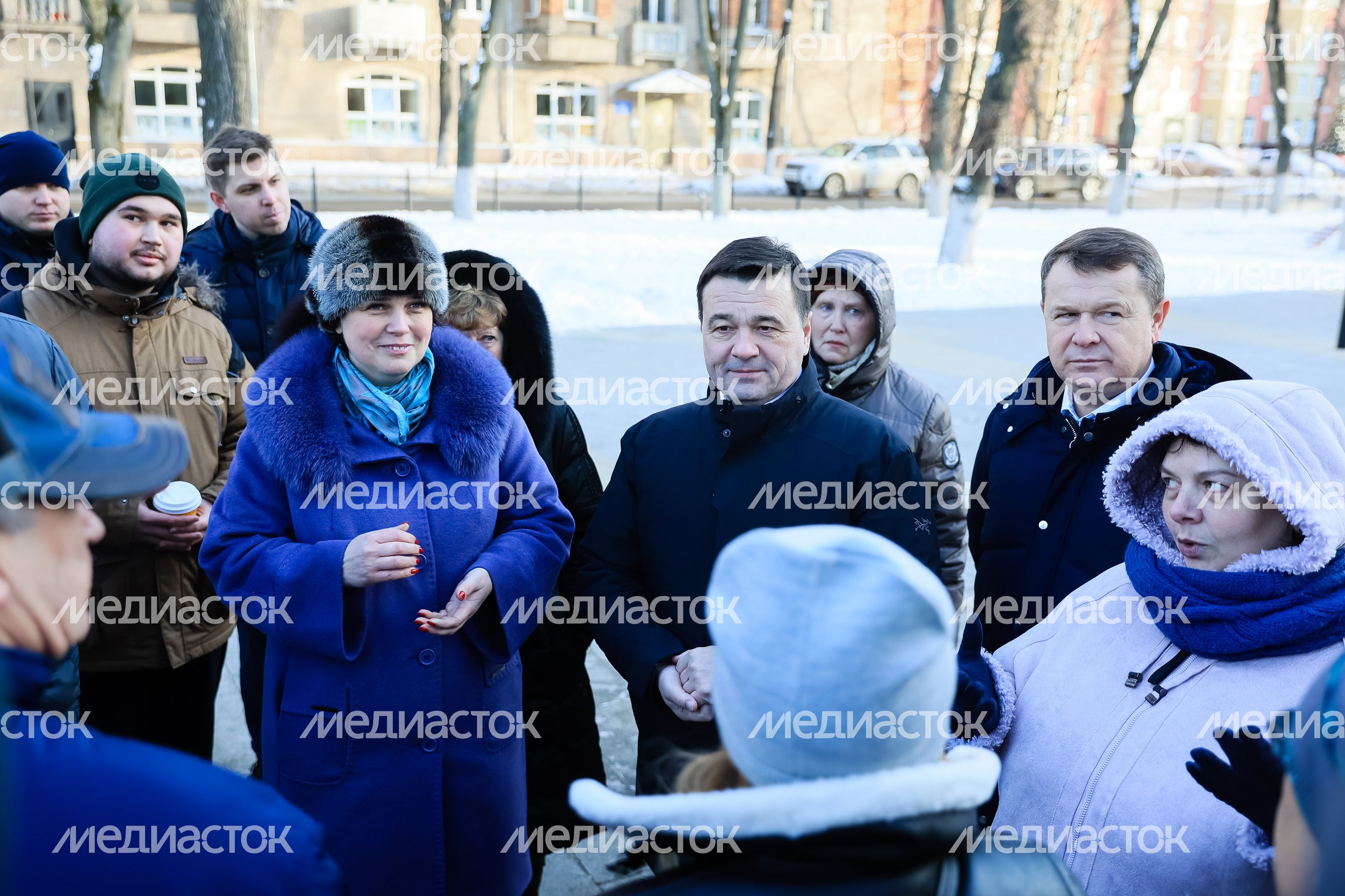 Встреча Губернатора Подмосковья с родителями учащихся СОШ №2 Встреча Губернатора Подмосковья с родителями учащихся СОШ №2