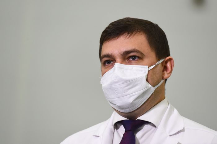 Медицинский центр для больных с коронавирусом, организованный в павильонах Конгрессно-выставочного центра в Кубинке