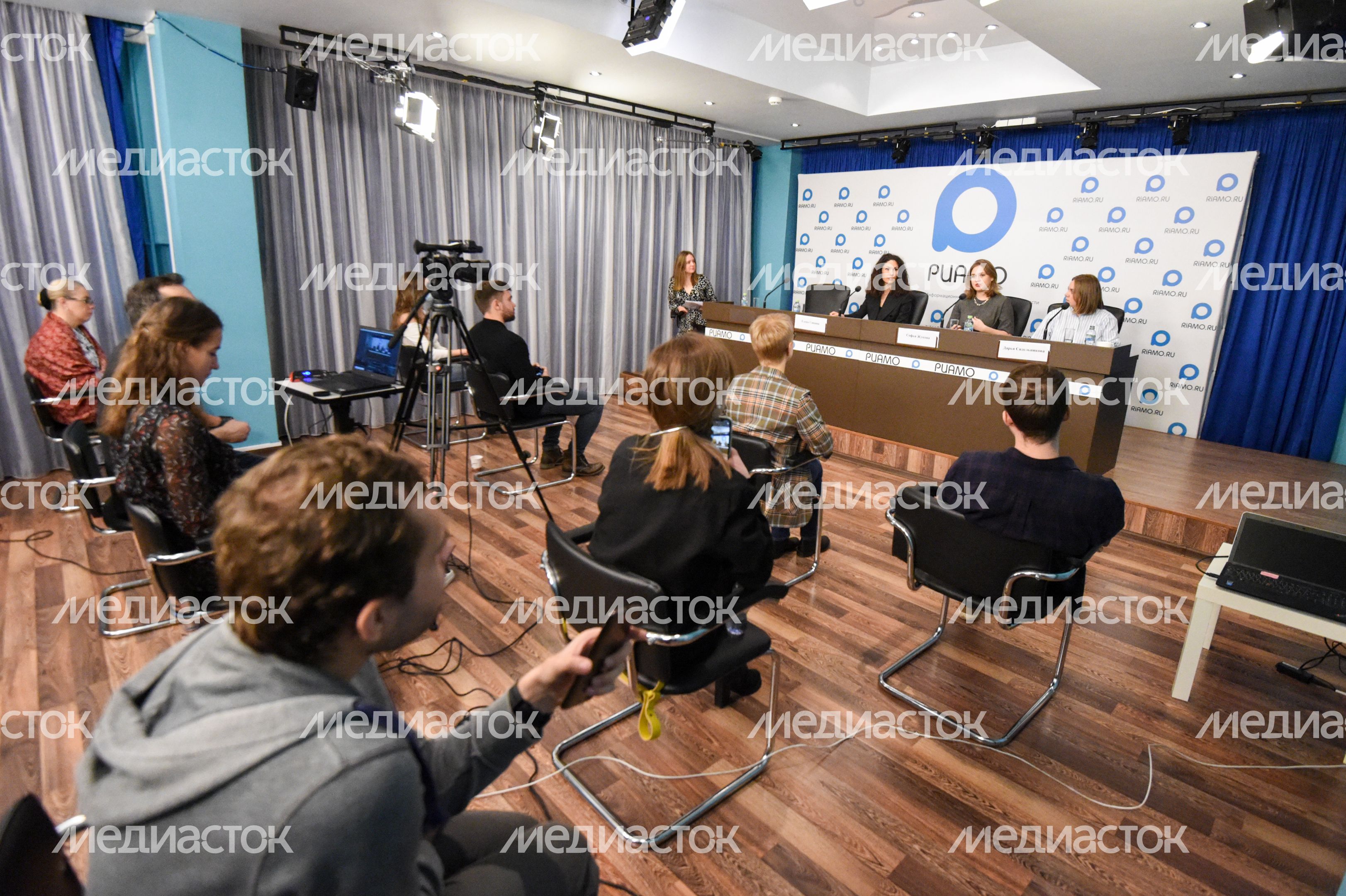 Пресс-конференция, посвященная старту благотворительного проекта «Добро между строк»