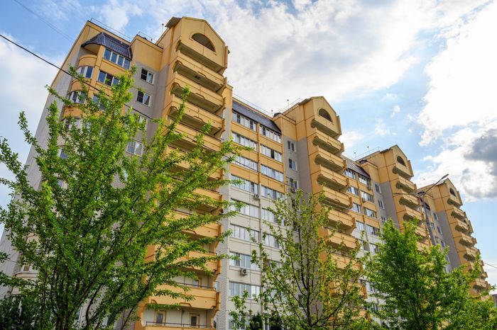 Виды Домодедово: многоквартирный дом в микрорайоне Авиационный