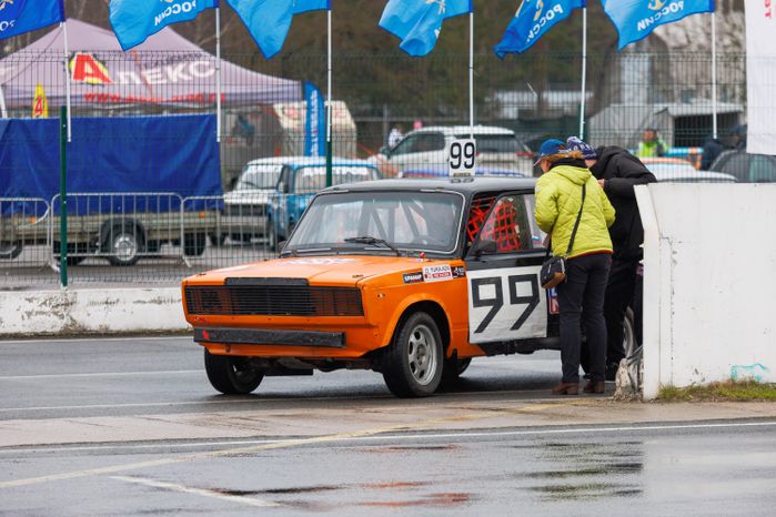 Открытие сезона ралли-кросса на гоночной трассе ADM Raceway в Мячково округа Люберцы