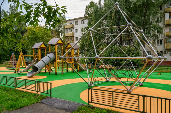 Новая детская площадка на улице Победы в Электростали
