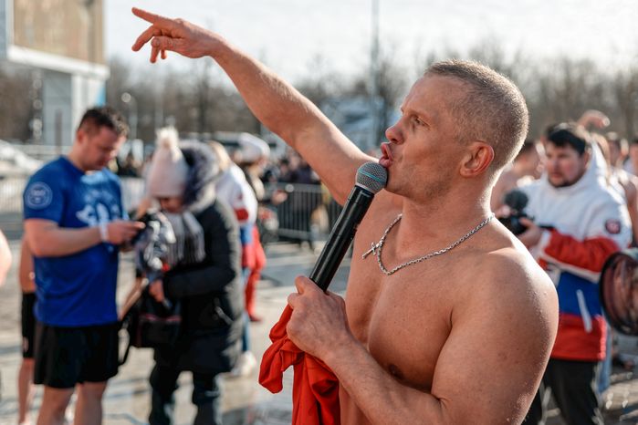 Руководитель клуба «Ярополк» Илья Шадриков на спортивно-патриотической акции «Быть здоровым – это модно!»