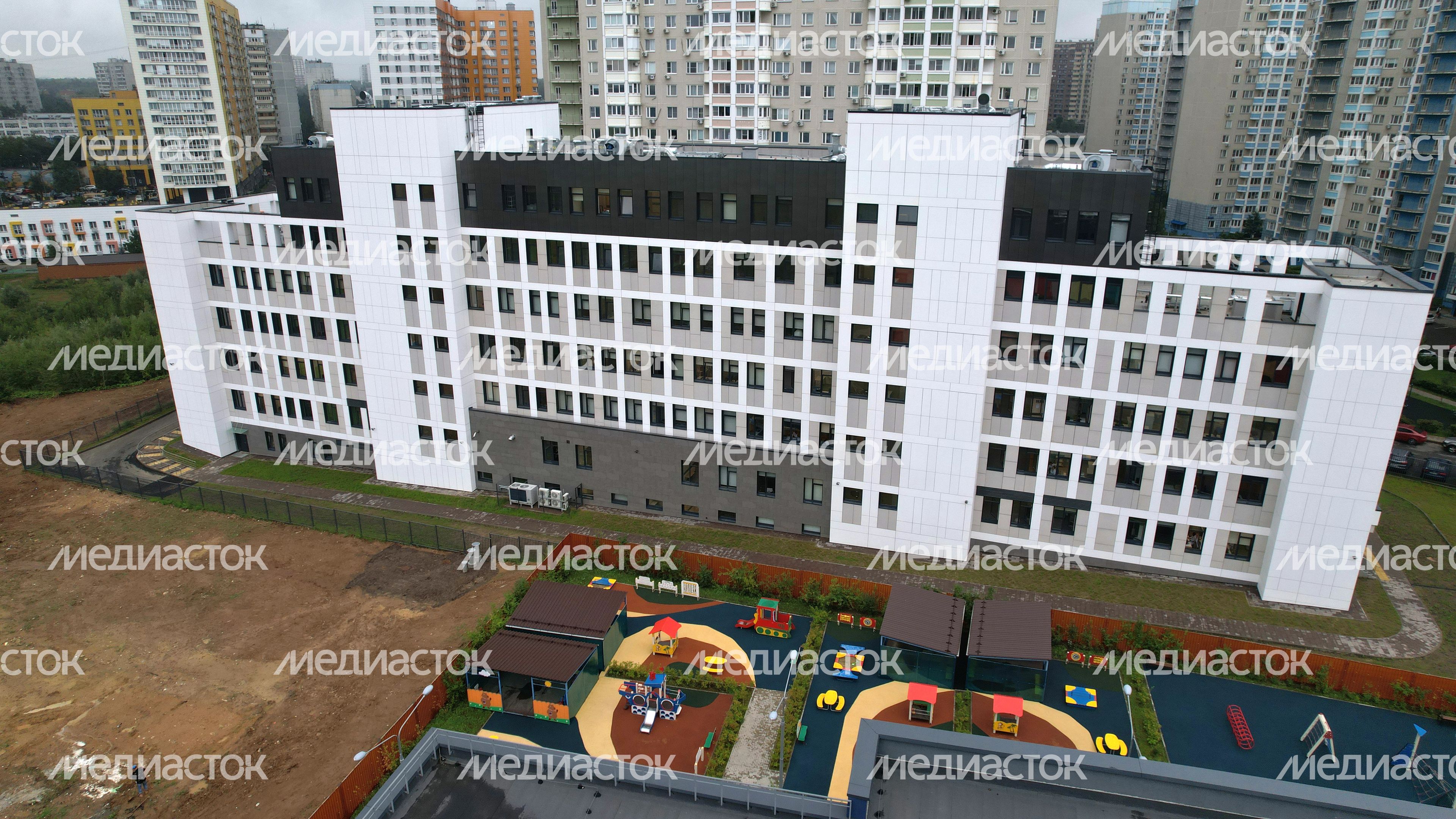 В Ленинском округе открылась вторая поликлиника с филиалом НИКИ детства В Ленинском округе открылась вторая поликлиника с филиалом НИКИ детства