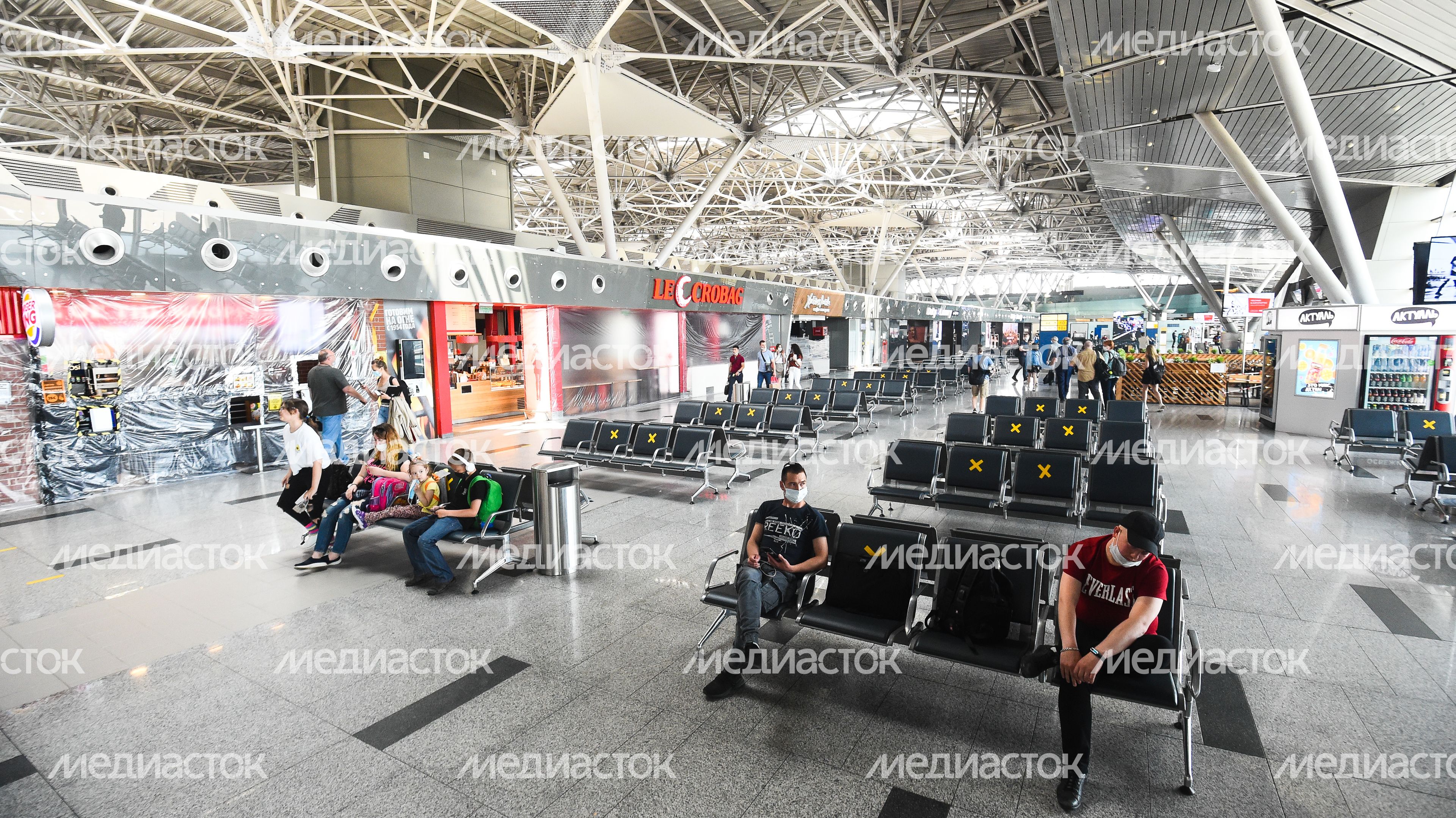 Работа международного аэропорта Внуково в условиях пандемии