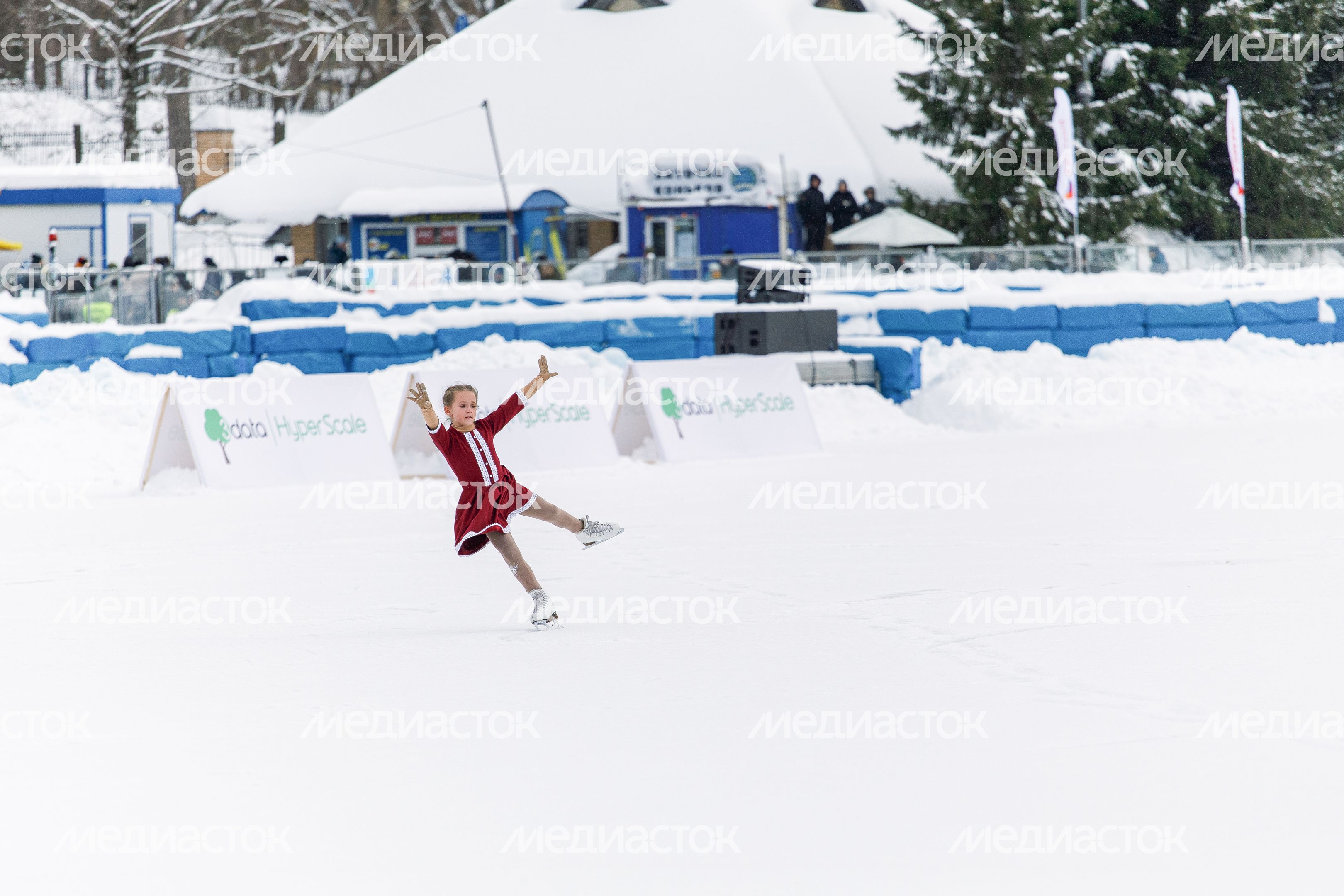 VI этап личного чемпионата России по гонкам на льду в Красногорске