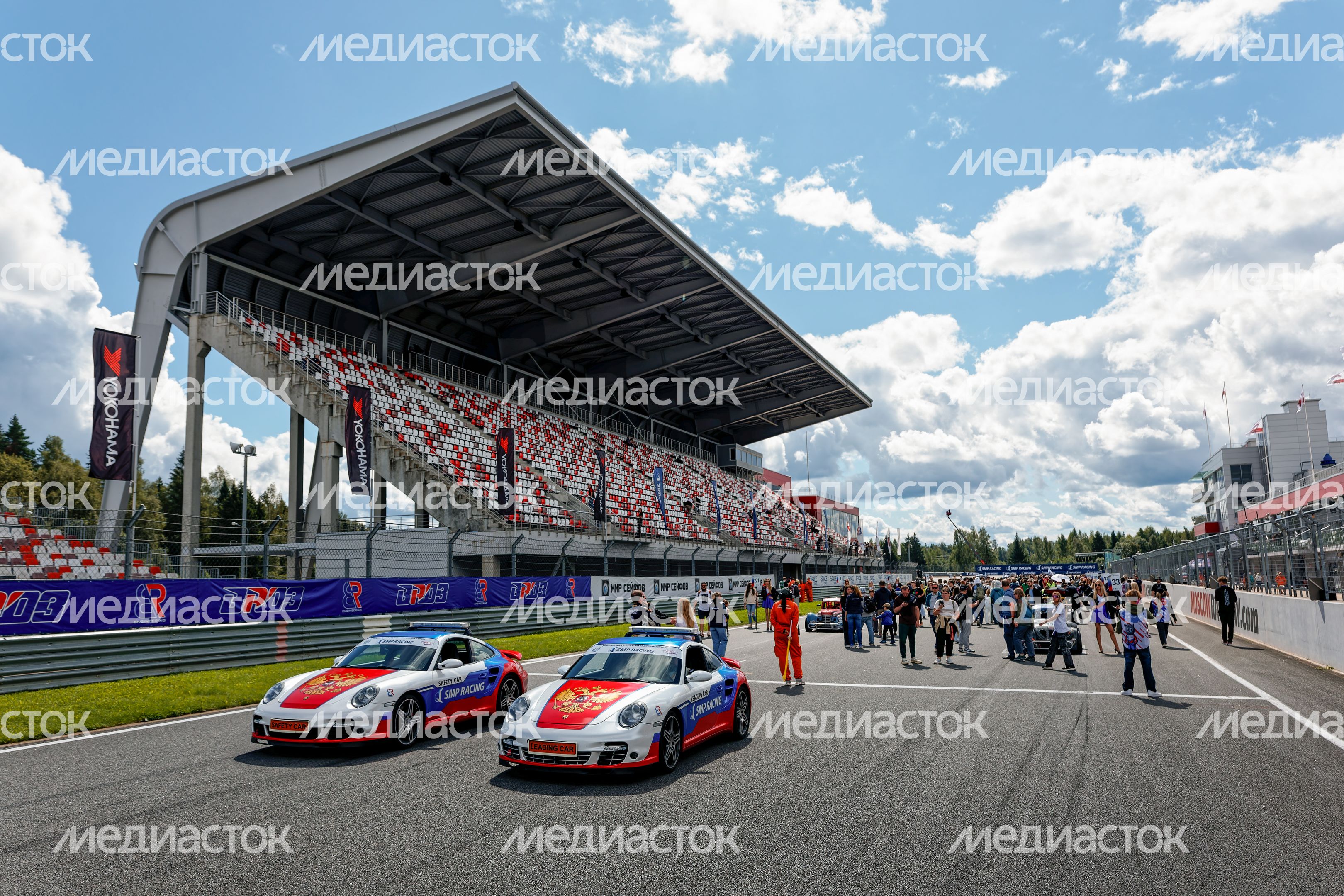 VI этап российской серии кольцевых гонок на автодроме Moscow Raceway