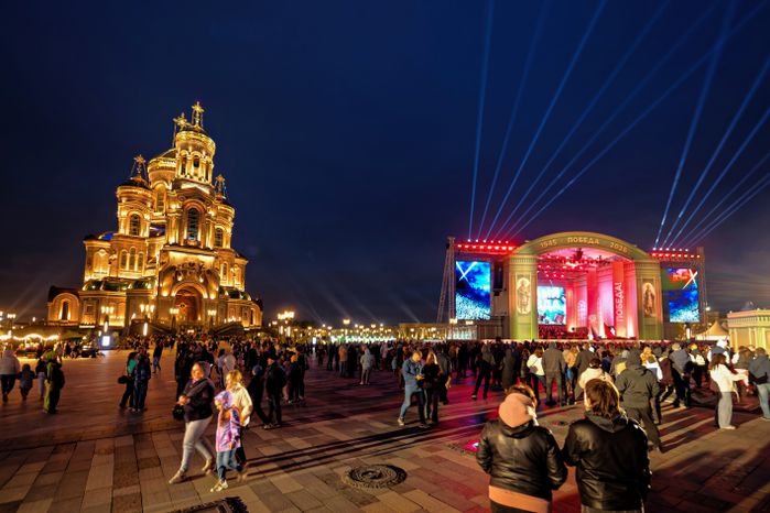 Концерт в День Победы у Главного храма Вооруженных Сил России в парке «Патриот» Одинцовского округа