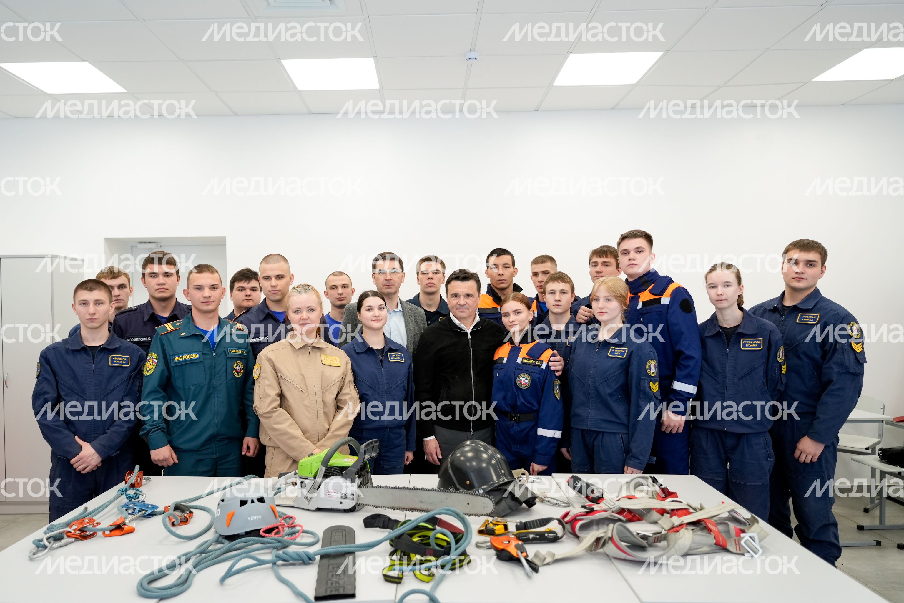 Андрей Воробьев и Игорь Щеголев посетили Дмитровский техникум Андрей Воробьев и Игорь Щеголев посетили Дмитровский техникум
