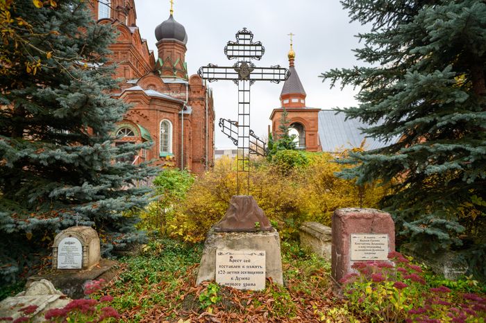 Храм Иоанна Богослова в Ликино-Дулево