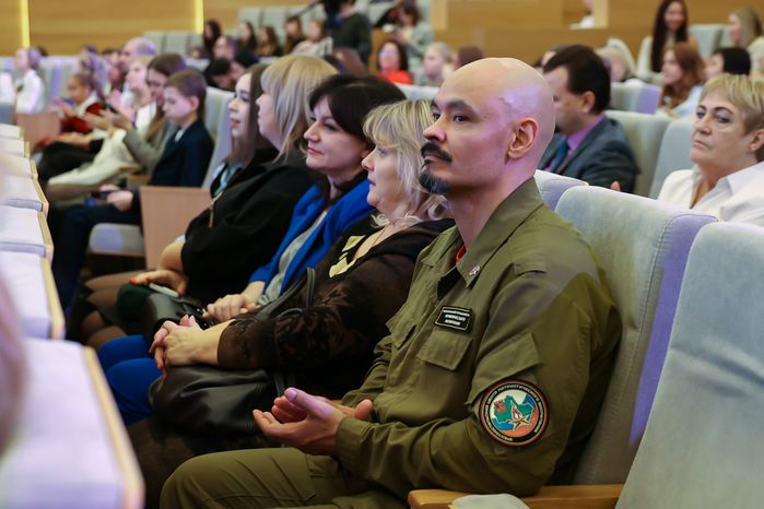Итоги VIII Всероссийского конкурса "Гимн России понятными словами" подвели в Подмосковье