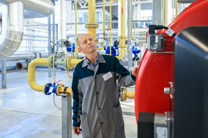 Осмотр новой котельной и реконструируемого участка теплосети в Королеве Губернатором Подмосковья
