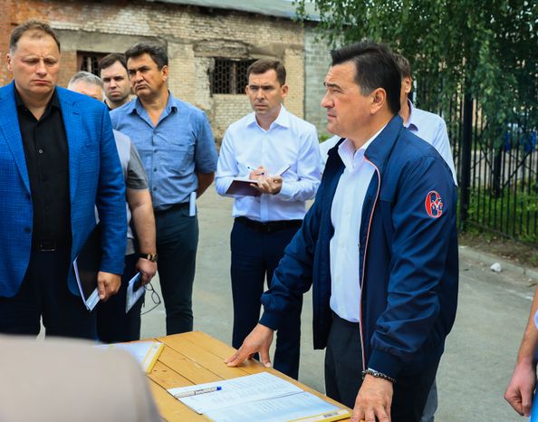 Оперативный штаб с участием Губернатора Подмосковья на месте ЧП в Сергиевом Посаде