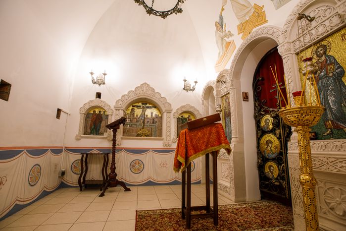 Пещерный храм святого великомученика Димитрия Солунского в деревне Талицы в Пушкинском г.о.